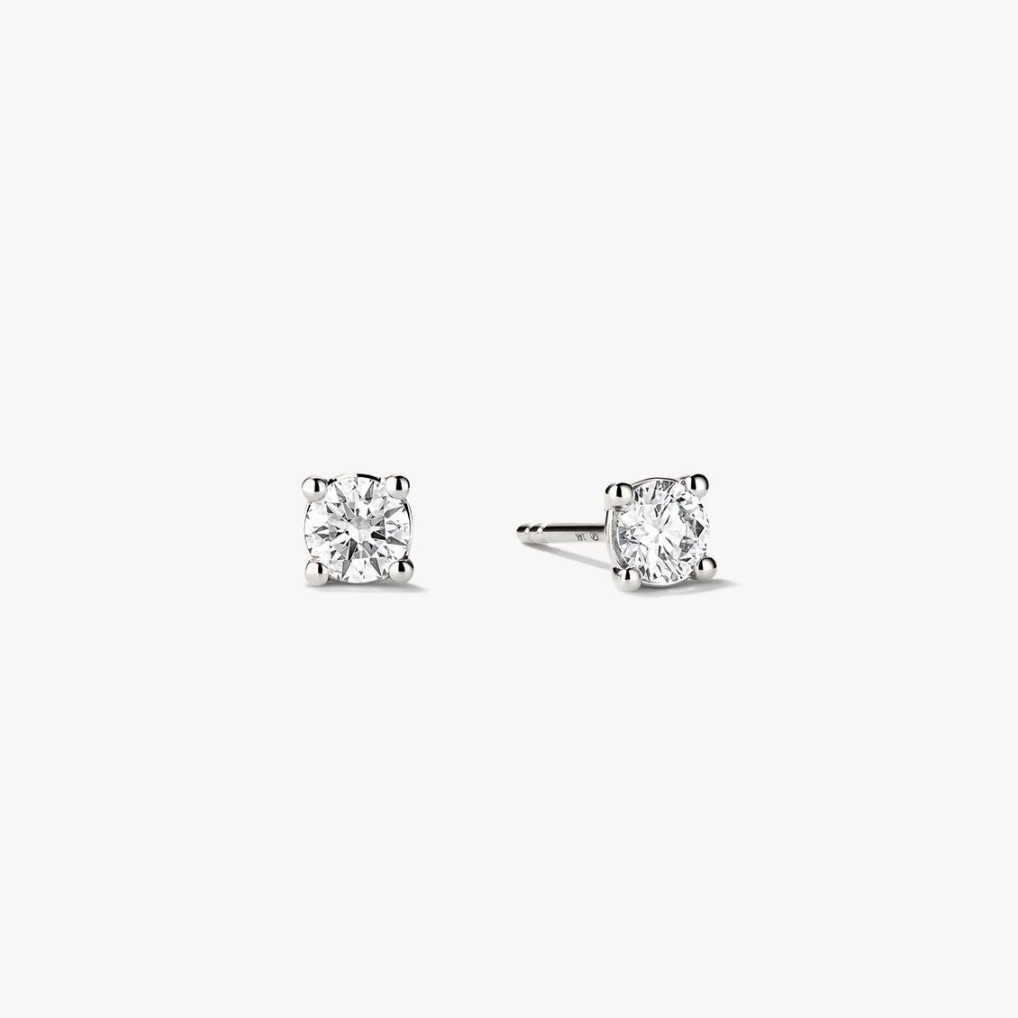 Mejuri Lab Grown Diamond Round Studs 05 Tcw 560$